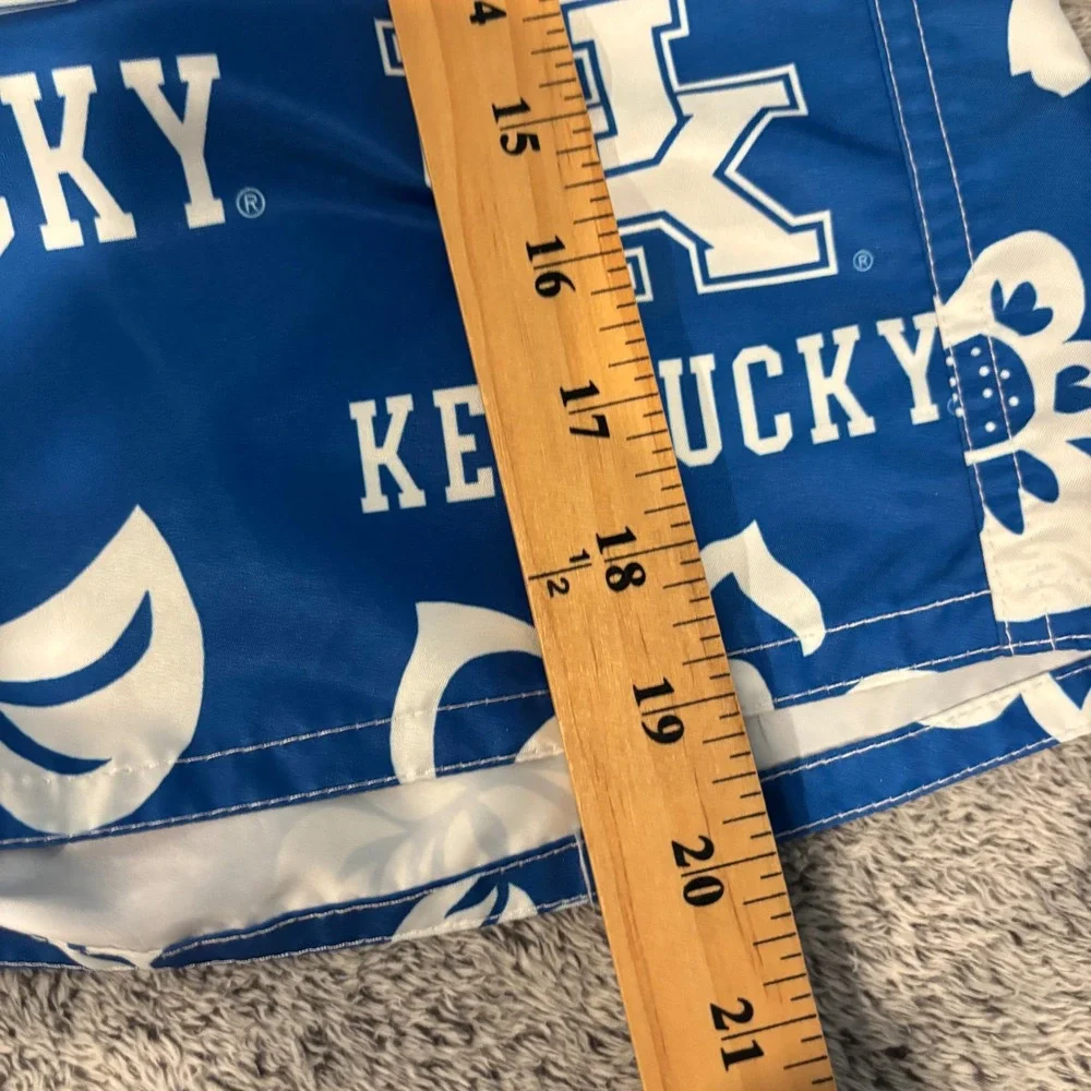 Wes And Willy Mens Swim Trunks XXL Kentucky Wildcats Floral Beach Hawaiian 21245